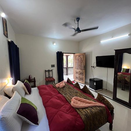 Mohans Ayurvedic Beach Resort Varkala Exterior photo