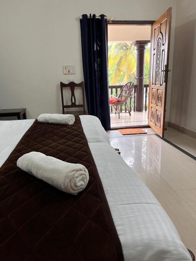 Mohans Ayurvedic Beach Resort Varkala Exterior photo